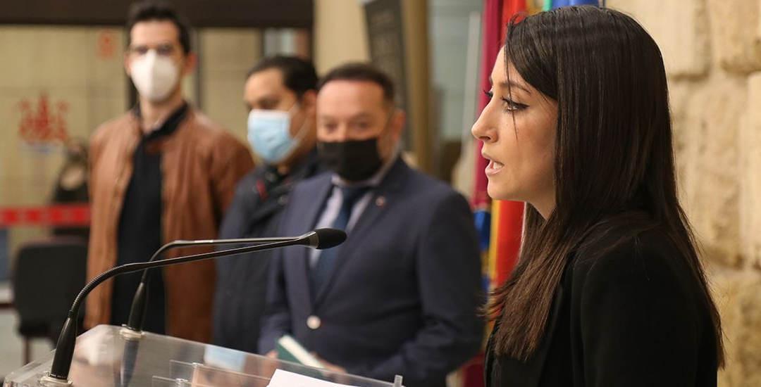 El relevo. Tertulia joven cofrade